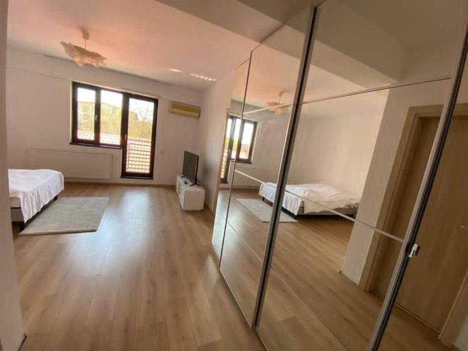 Natatiei Appartement Boekarest Buitenkant foto